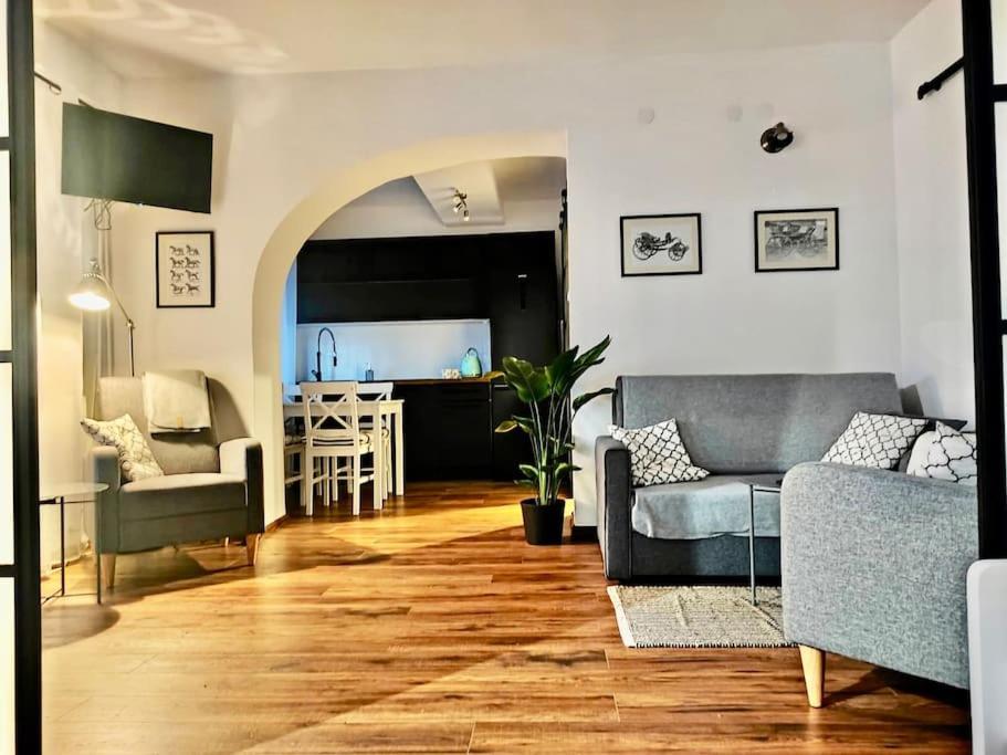 Appartamento Loft W Starej Wozowni Krynica-Zdrój Esterno foto