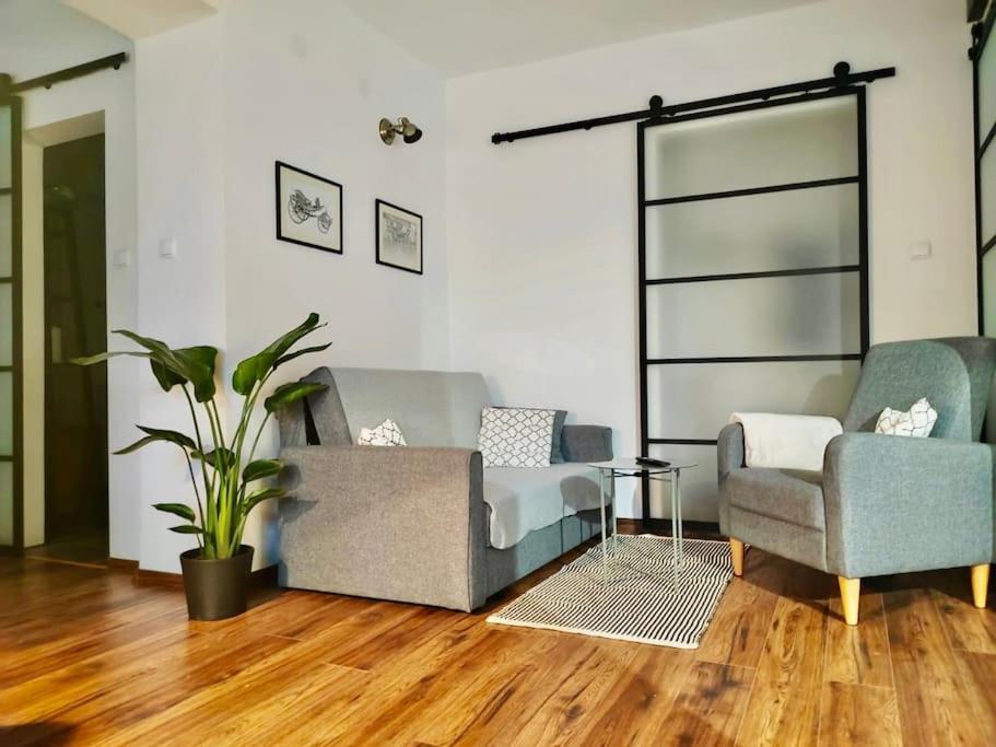 Appartamento Loft W Starej Wozowni Krynica-Zdrój Esterno foto